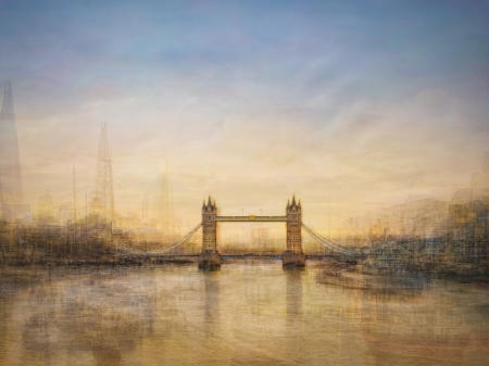 Tower Bridge & The Thames (London)